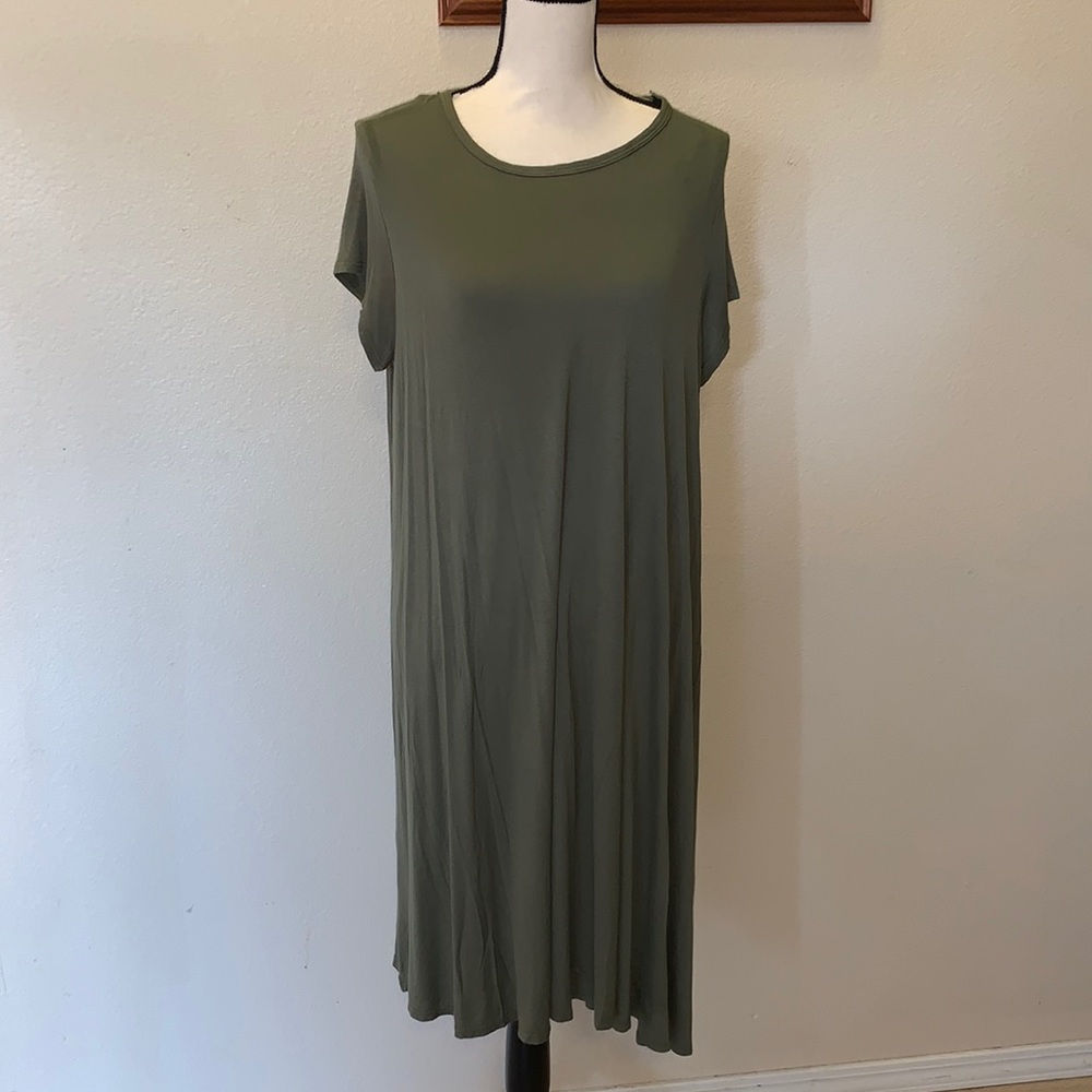 Forever Rose army Green stretchy midi short sleeve shirt dress